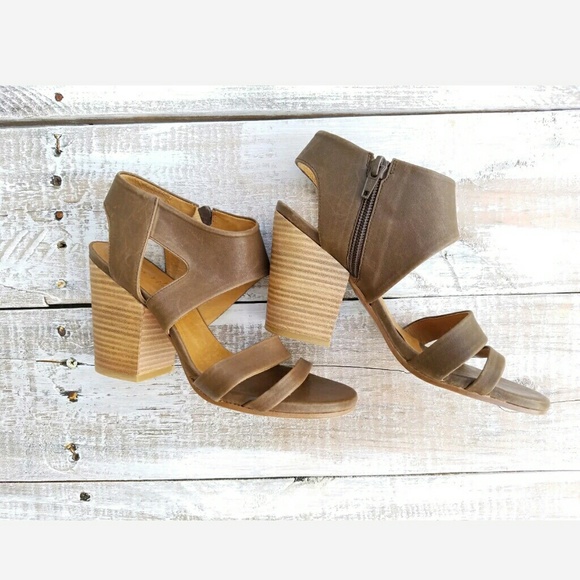 coclico Shoes - Coclico sz 6 [36] Sandal square heel brown leather